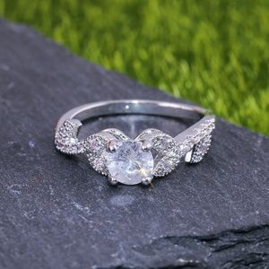 925 Silver White Sapphire Wedding Ring New